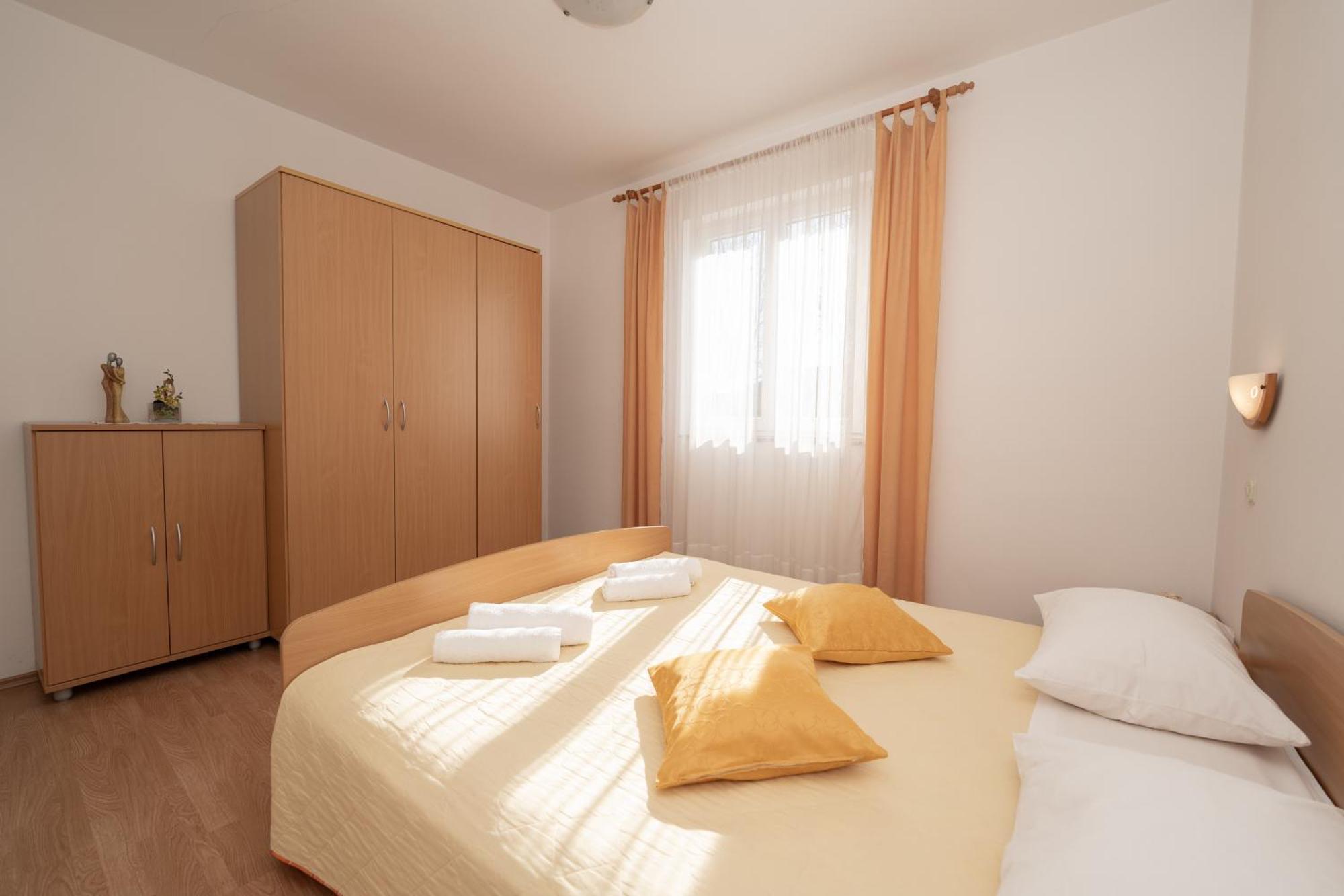 Apartments Biserka 노바야 외부 사진